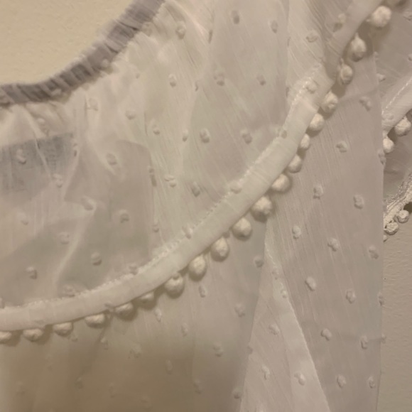 Tobi M white frilly polka dot wrap crop top NWOT - Picture 12 of 12